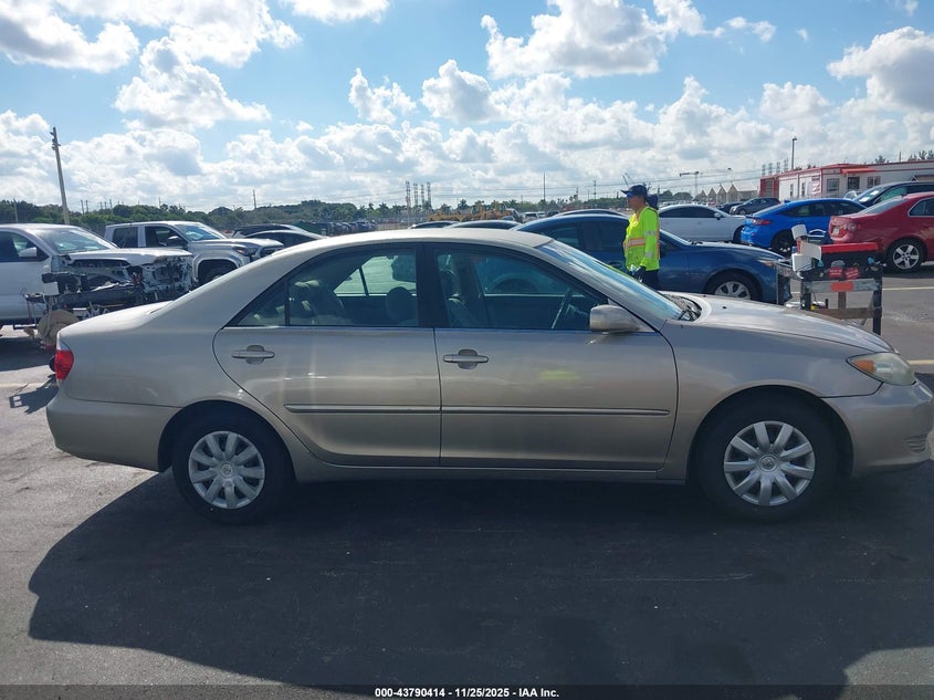 4T1BE32K25U011703 2005 TOYOTA CAMRY photo no. 12