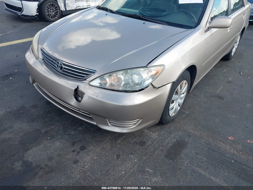 4T1BE32K25U011703 2005 TOYOTA CAMRY photo no. 6
