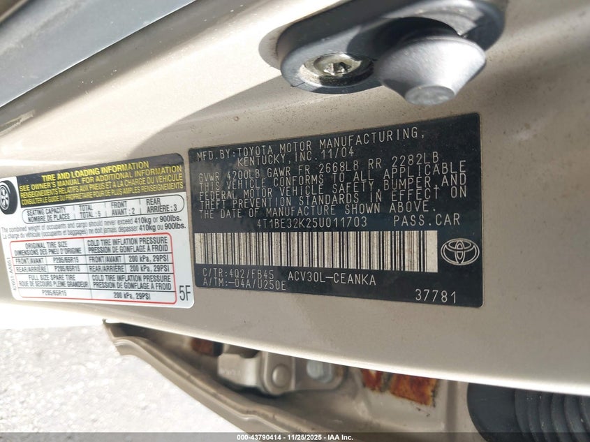 4T1BE32K25U011703 2005 TOYOTA CAMRY photo no. 9