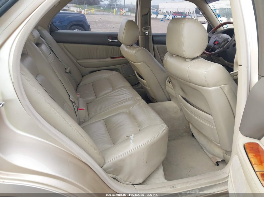 1998 Lexus Ls 400 VIN: JT8BH28FXW0127870 Lot: 43790435