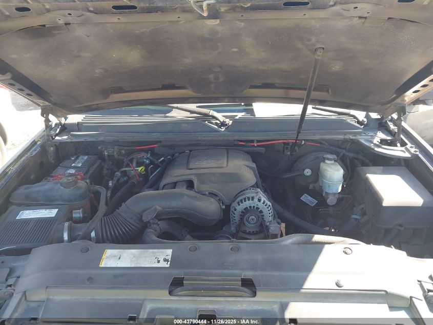 2007 GMC Yukon Xl 1500 Denali VIN: 1GKFK66807J226665 Lot: 43790444