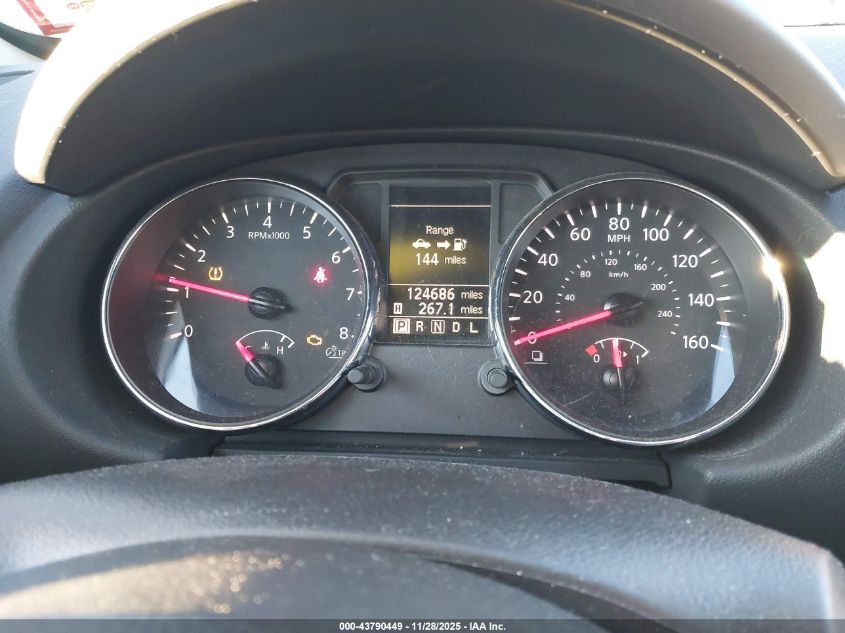 2015 Nissan Rogue Select S VIN: JN8AS5MV8FW252218 Lot: 43790449