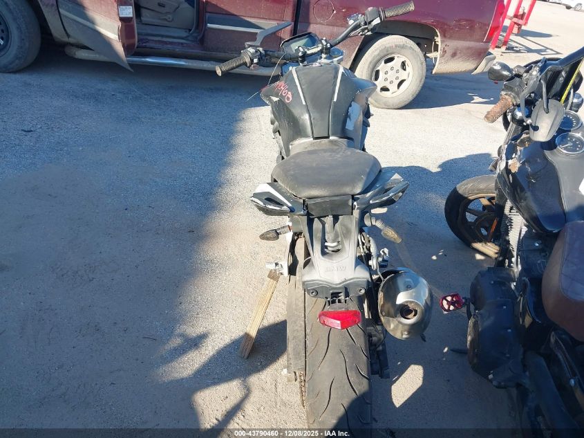 2018 BMW G310 R VIN: WB30G1100JR852317 Lot: 43790460