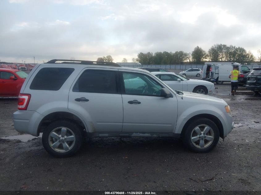 2009 Ford Escape Xlt VIN: 1FMCU03789KC39738 Lot: 43790488