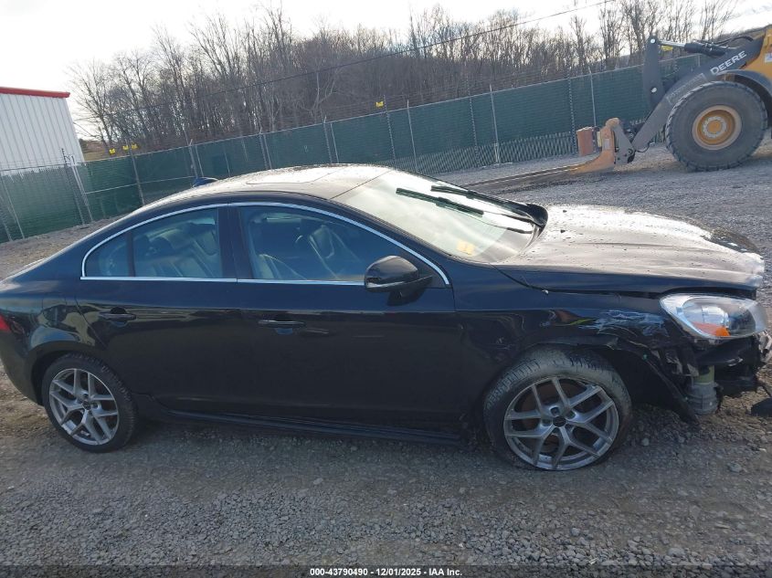 2012 Volvo S60 T6/T6 R-Design VIN: YV1902FH9C2040662 Lot: 43790490