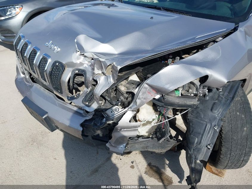 2018 Jeep Cherokee Latitude Fwd VIN: 1C4PJLCB6JD574428 Lot: 43790495