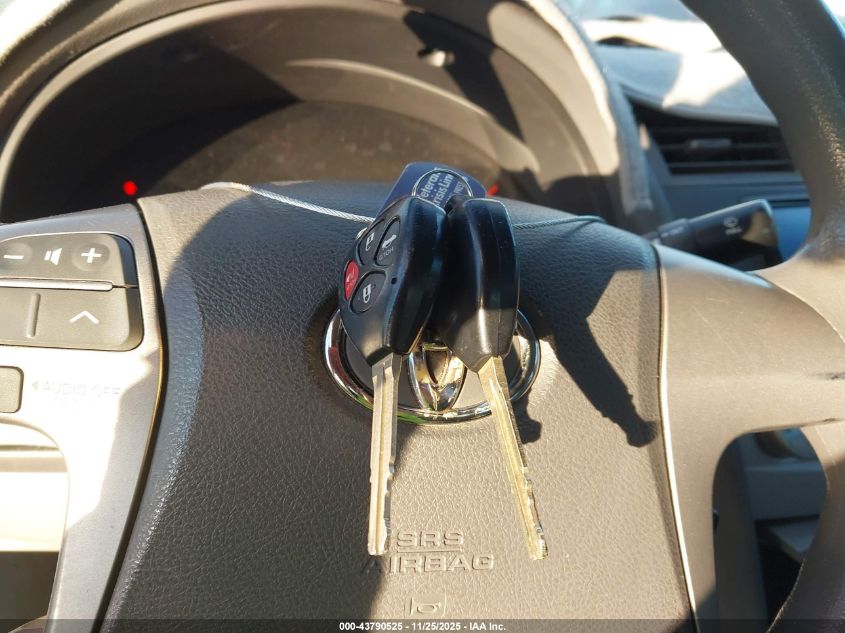 2009 Toyota Camry Le VIN: 4T1BE46K49U878199 Lot: 43790525