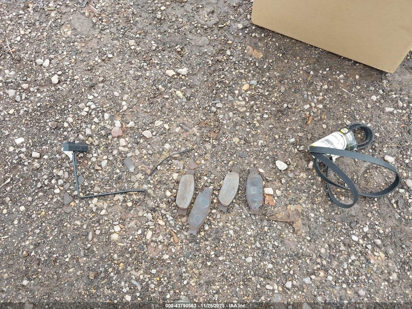 2005 Lincoln Ls V8 VIN: 1LNHM87A25Y638128 Lot: 43790563