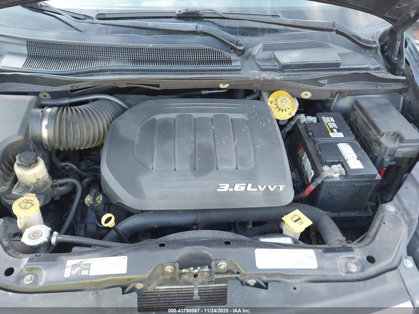 2014 Chrysler Town & Country Touring VIN: 2C4RC1BG4ER255729 Lot: 43790567