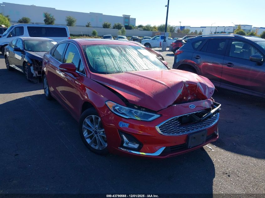 FORD FUSION HYBRID PLUG-IN HYBRID TITANIUM