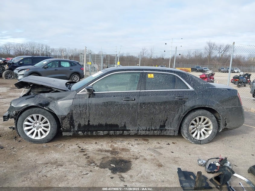 2013 Chrysler 300 Motown VIN: 2C3CCAAG4DH723006 Lot: 43790572
