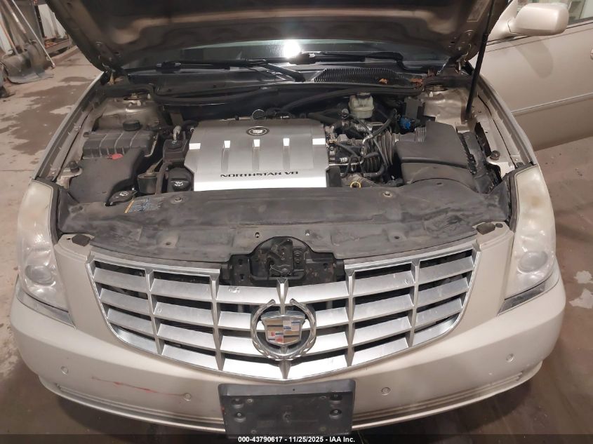 2008 Cadillac Dts 1Sd VIN: 1G6KD57Y78U173799 Lot: 43790617