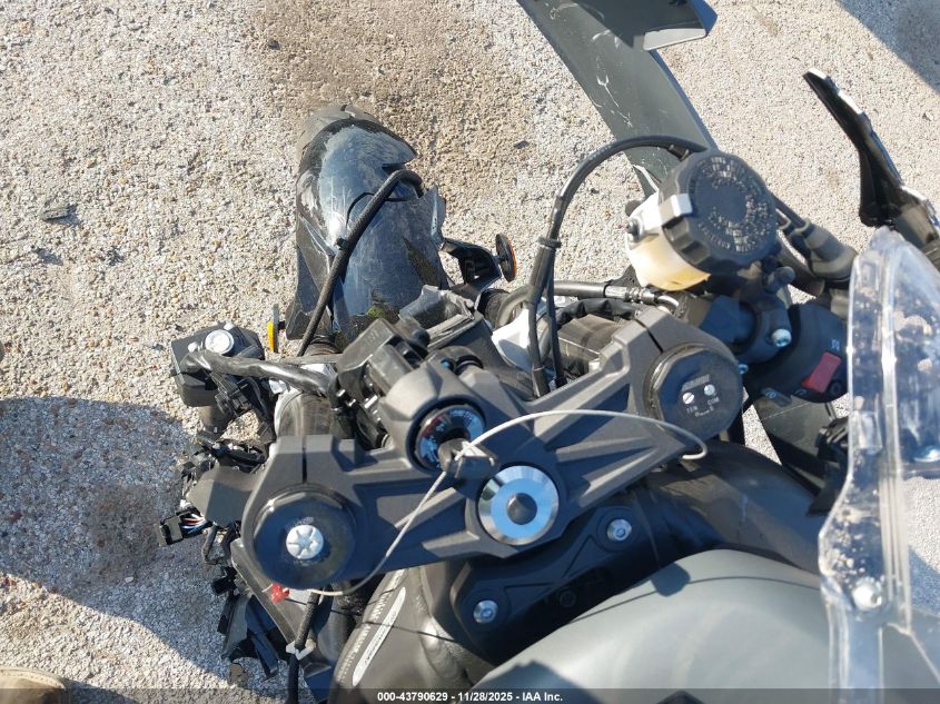 2025 Kawasaki Zx636 K VIN: JKBZXJK11SA009193 Lot: 43790629