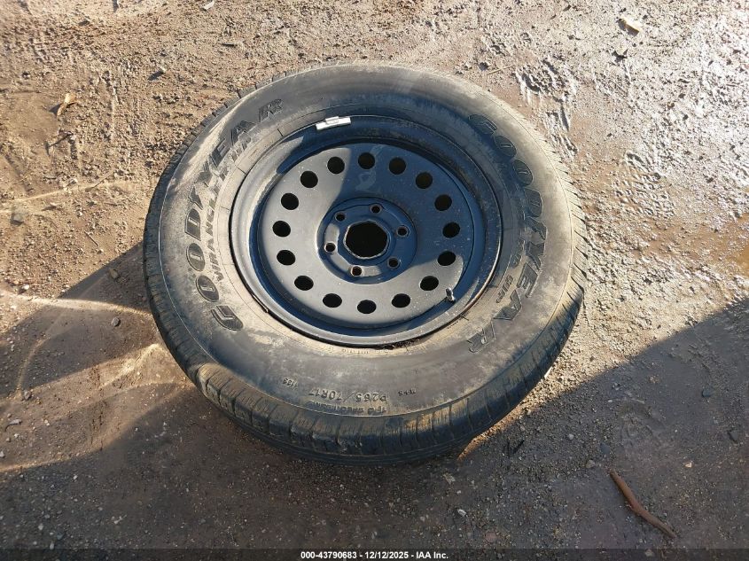 2015 Chevrolet Silverado 1500 1Lt VIN: 3GCPCREC9FG206824 Lot: 43790683