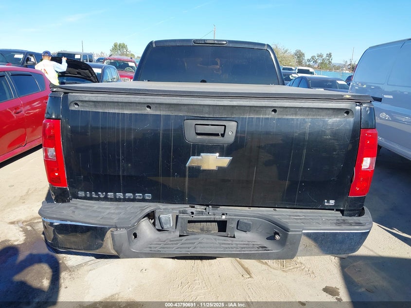 2009 Chevrolet Silverado 1500 Ls VIN: 1GCEC19C09Z198717 Lot: 43790691