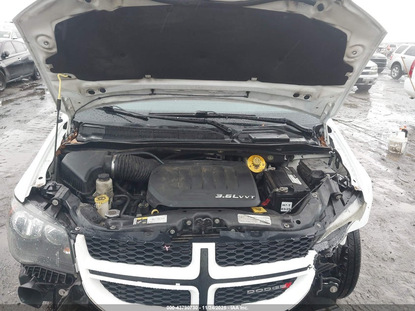 2016 Dodge Grand Caravan R/T VIN: 2C4RDGEG0GR345040 Lot: 43790730