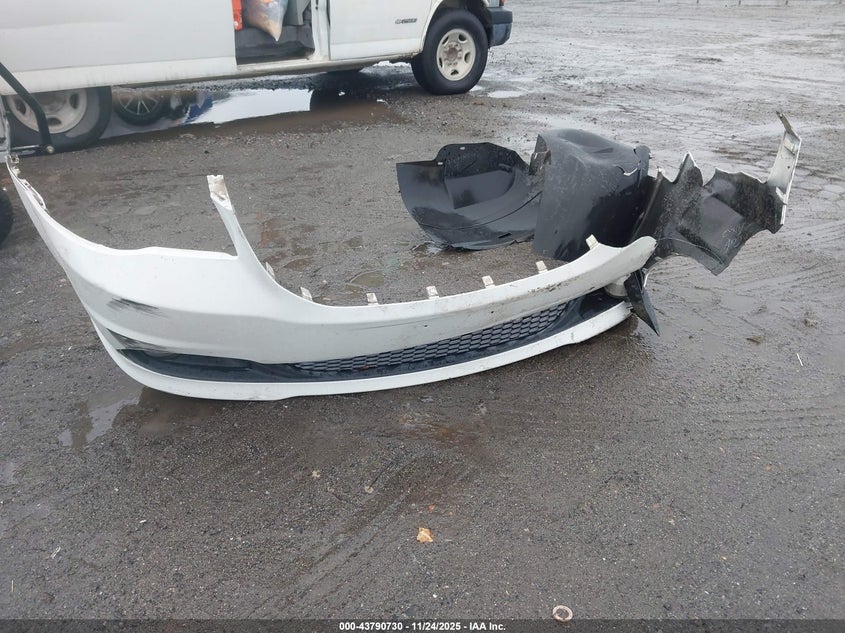 2016 Dodge Grand Caravan R/T VIN: 2C4RDGEG0GR345040 Lot: 43790730