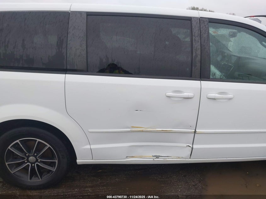 2016 Dodge Grand Caravan R/T VIN: 2C4RDGEG0GR345040 Lot: 43790730