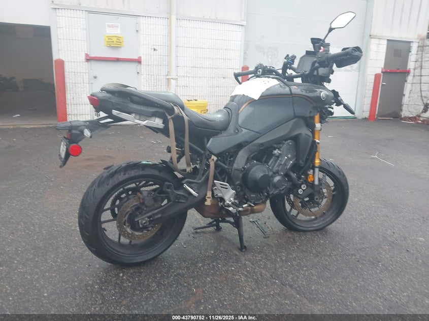 2024 Yamaha Mtt09 Gt VIN: JYARN74E2RA002231 Lot: 43790752