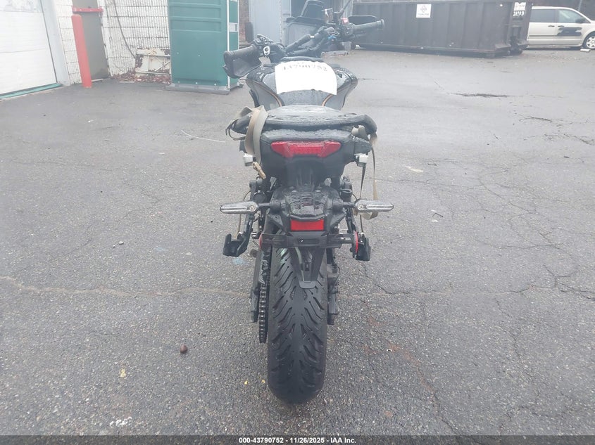 2024 Yamaha Mtt09 Gt VIN: JYARN74E2RA002231 Lot: 43790752