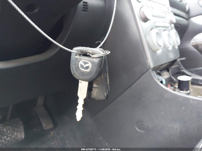 2004 Mazda Mazda6 S VIN: 1YVHP82D845N56962 Lot: 43790773