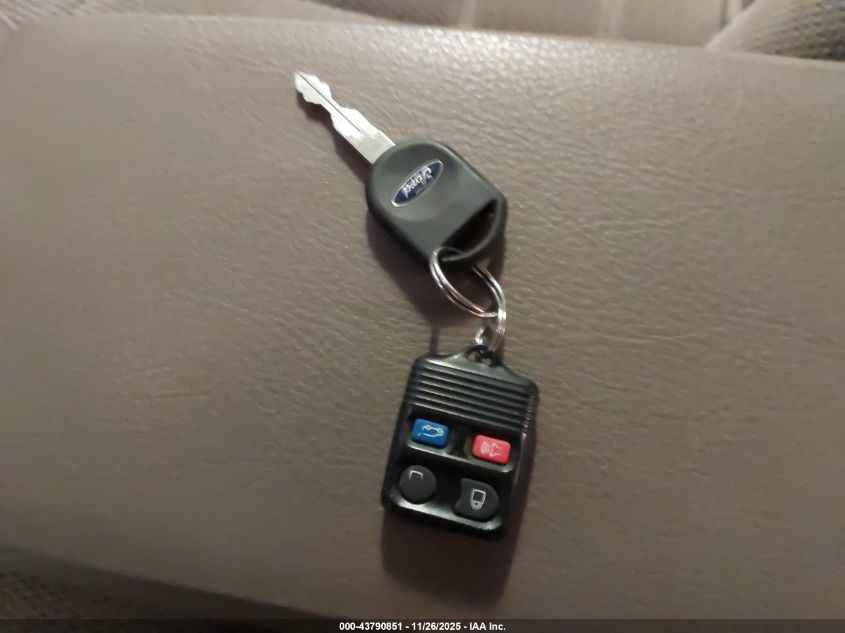 2002 Ford Explorer Xlt VIN: 1FMZU73E12ZA73223 Lot: 43790851