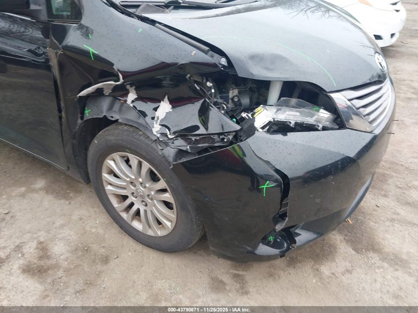 2015 Toyota Sienna Xle 8 Passenger VIN: 5TDYK3DC8FS673143 Lot: 43790871