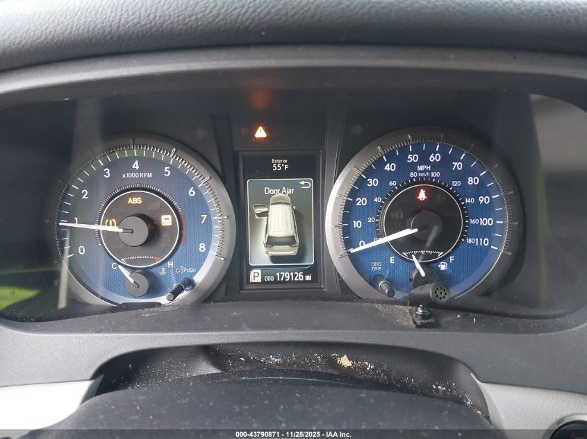 2015 Toyota Sienna Xle 8 Passenger VIN: 5TDYK3DC8FS673143 Lot: 43790871