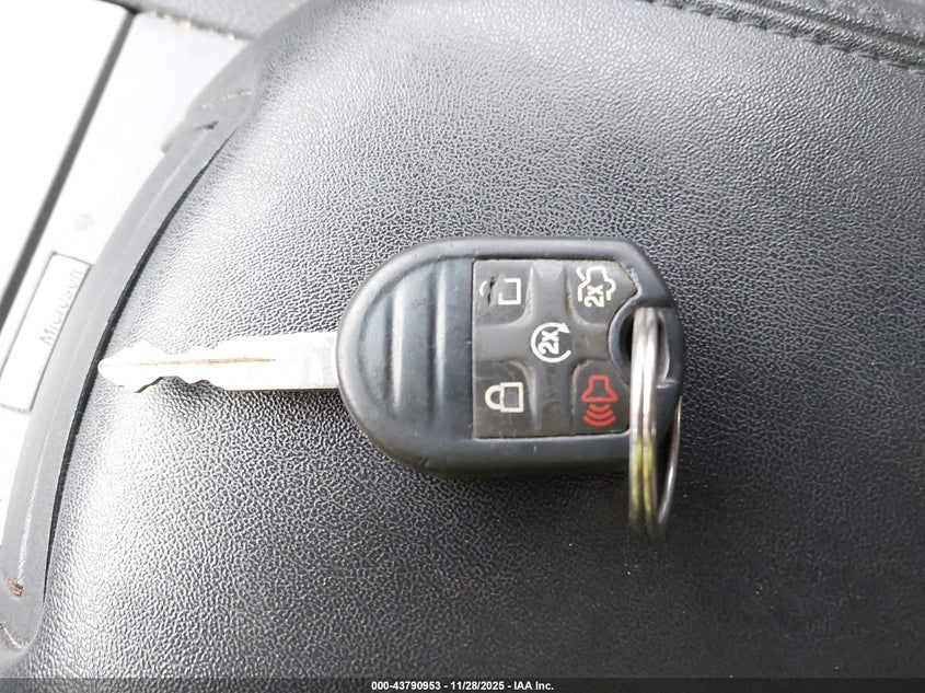 2013 Ford Taurus Sel VIN: 1FAHP2E85DG150584 Lot: 43790953