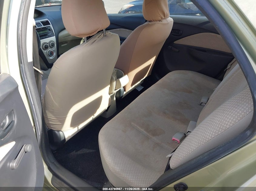 2007 Toyota Yaris VIN: JTDBT923871007262 Lot: 43790987