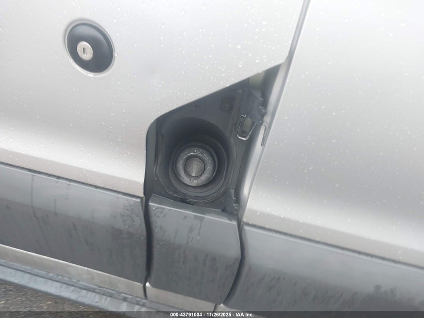 2017 Ford Transit-350 VIN: 1FTBF4XM5HKA30201 Lot: 43791004