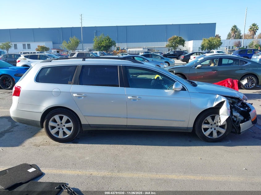 2007 Volkswagen Passat 2.0T VIN: WVWLK93C07E057152 Lot: 43791030