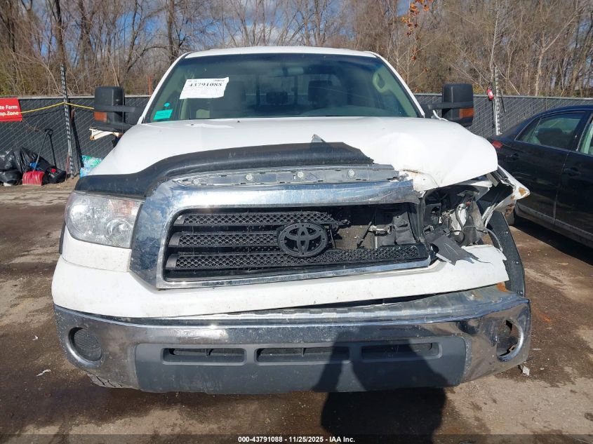 2008 Toyota Tundra Base 4.7L V8 VIN: 5TFBT54128X013786 Lot: 43791088