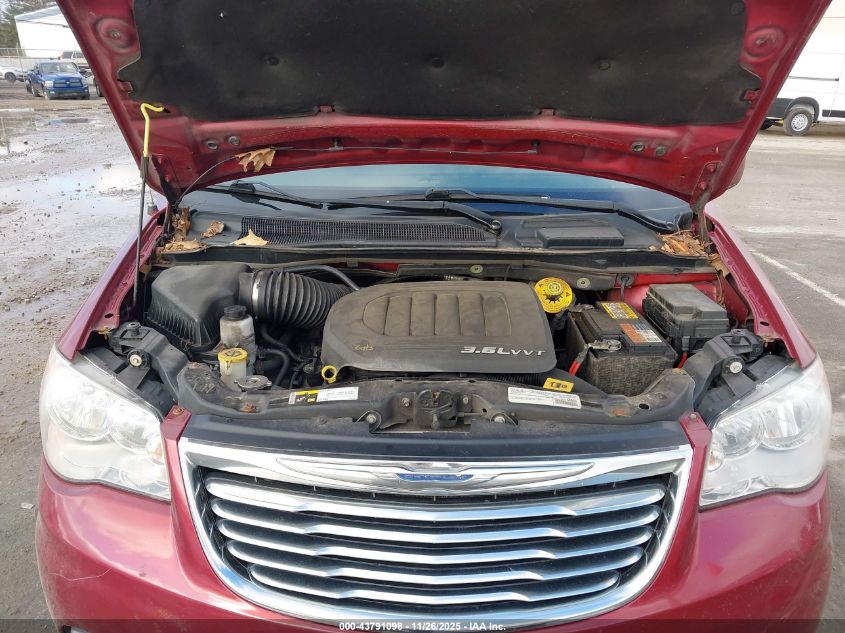 2016 Chrysler Town & Country Touring VIN: 2C4RC1BG2GR207813 Lot: 43791098