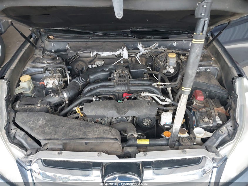 2013 Subaru Outback 2.5I Limited VIN: 4S4BRBKC4D3281656 Lot: 43791162