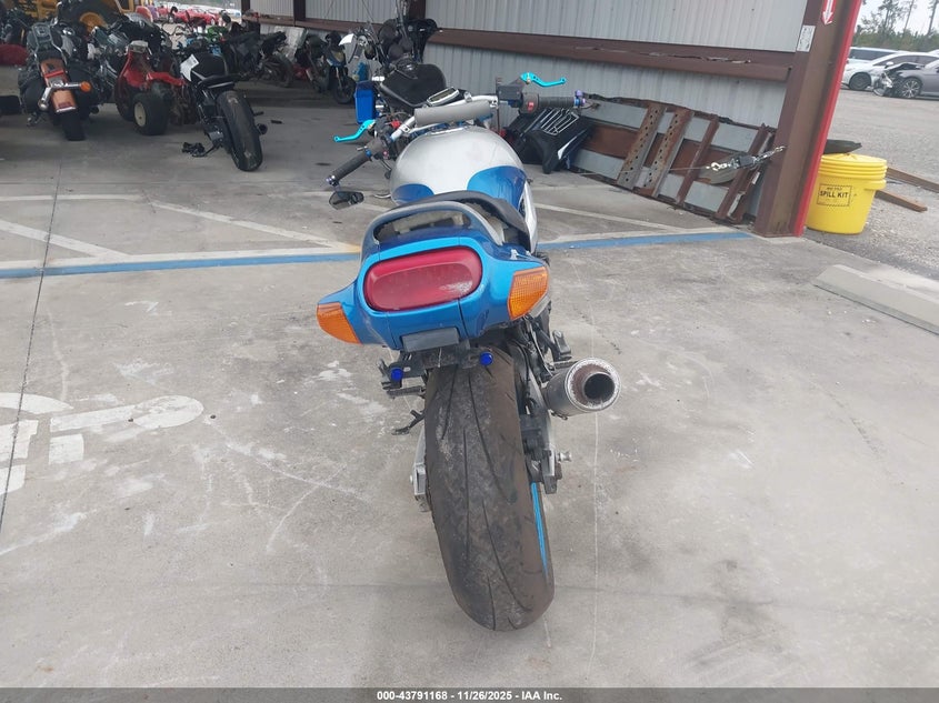 1998 Kawasaki Zx600 E VIN: JKAZX4E12WB513558 Lot: 43791168