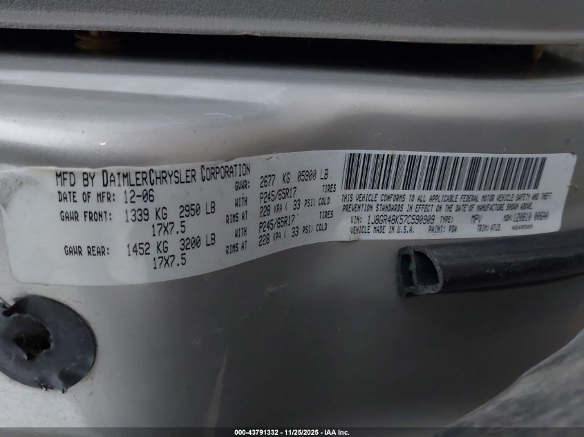 2007 Jeep Grand Cherokee Laredo VIN: 1J8GR48K57C590909 Lot: 43791332