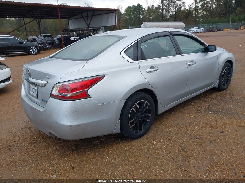 1N4AL3AP9EC415404 2014 NISSAN ALTIMA photo no. 4