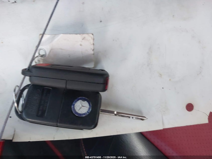 2001 Mercedes-Benz Slk 320 VIN: WDBKK65F11F210249 Lot: 43791495