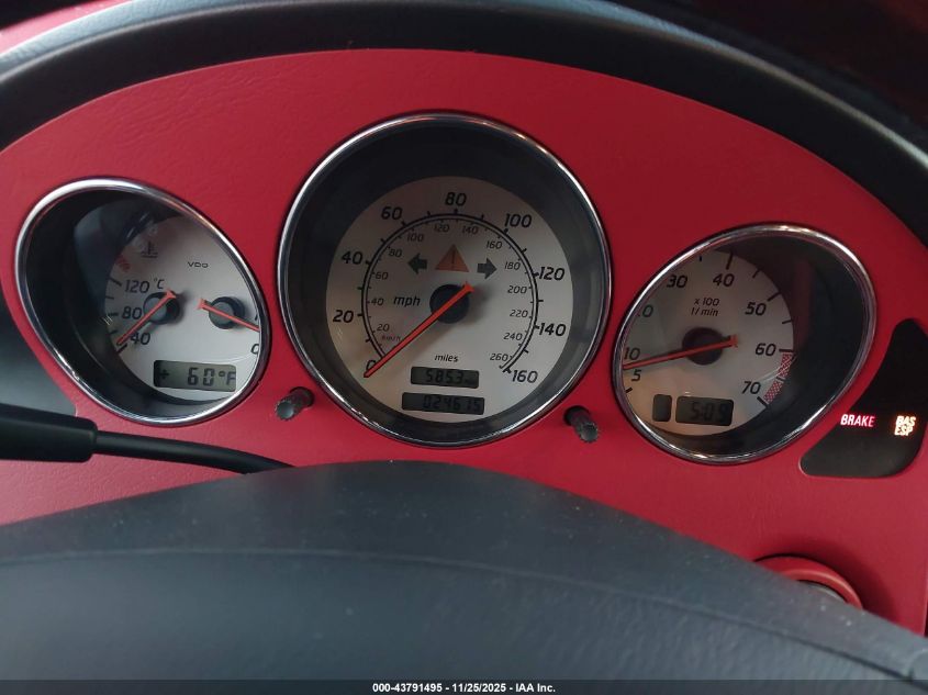 2001 Mercedes-Benz Slk 320 VIN: WDBKK65F11F210249 Lot: 43791495