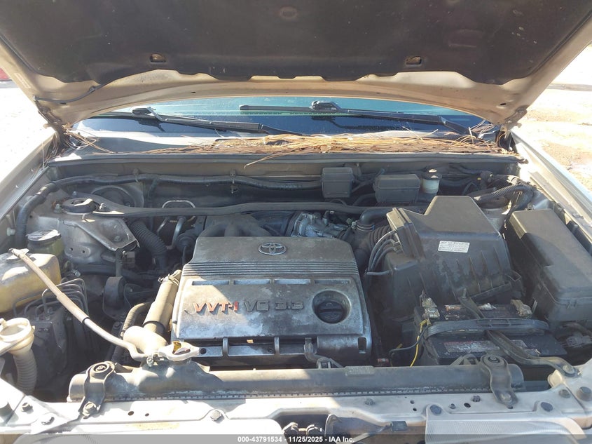 2005 Toyota Highlander Limited V6 VIN: JTEDP21A850077766 Lot: 43791534