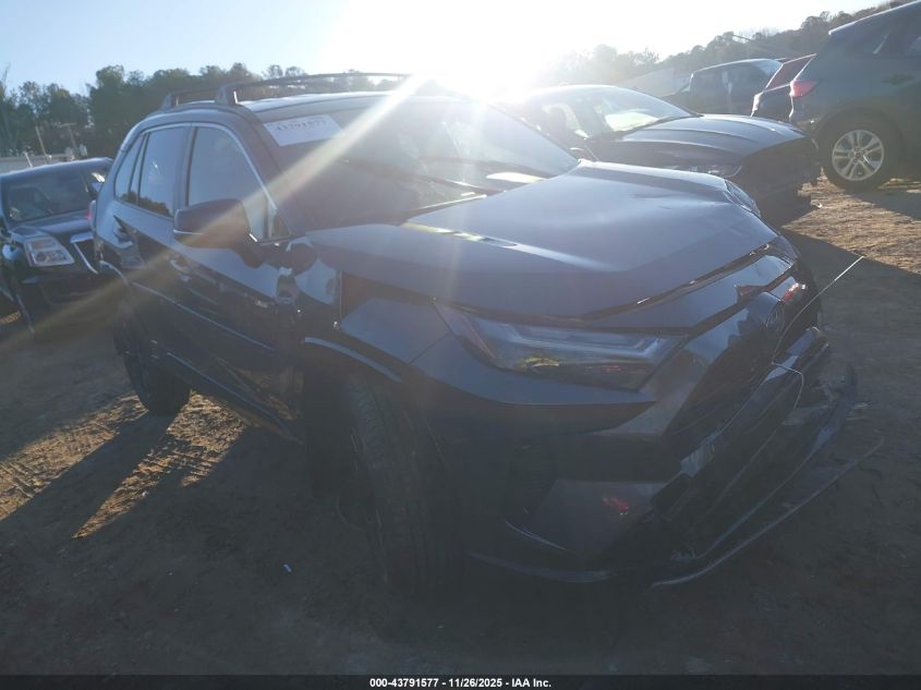 TOYOTA RAV4 HYBRID SE