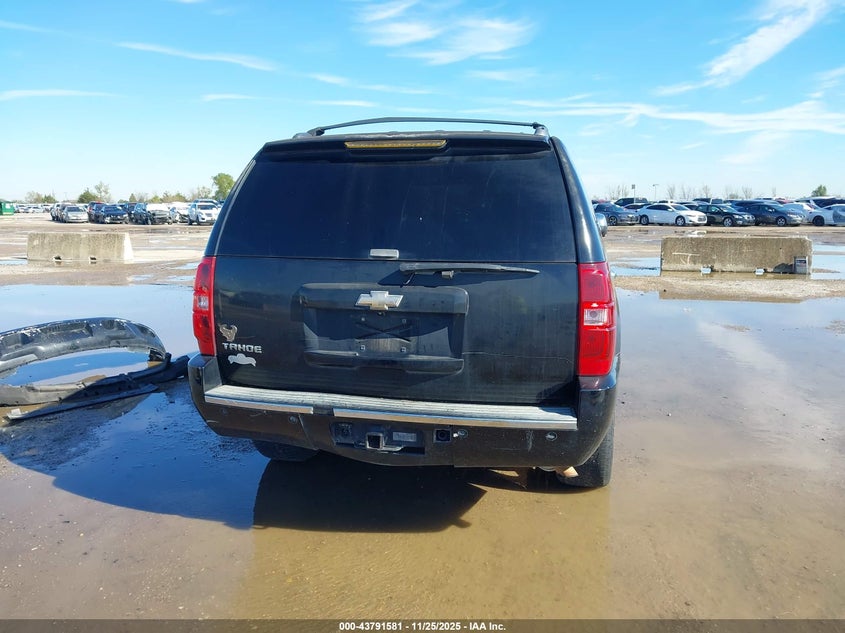 2009 Chevrolet Tahoe Ltz VIN: 1GNFC33J19R185425 Lot: 43791581