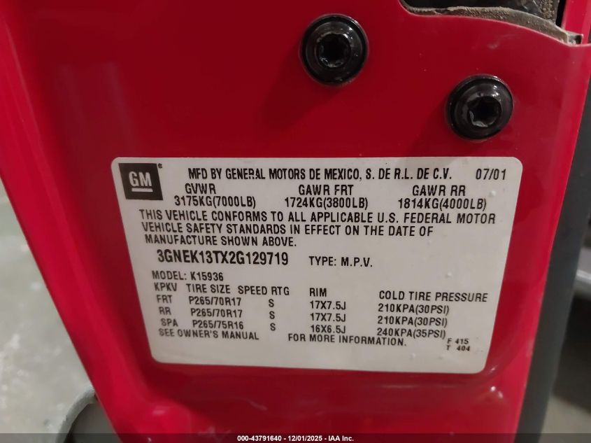 2002 Chevrolet Avalanche 1500 VIN: 3GNEK13TX2G129719 Lot: 43791640