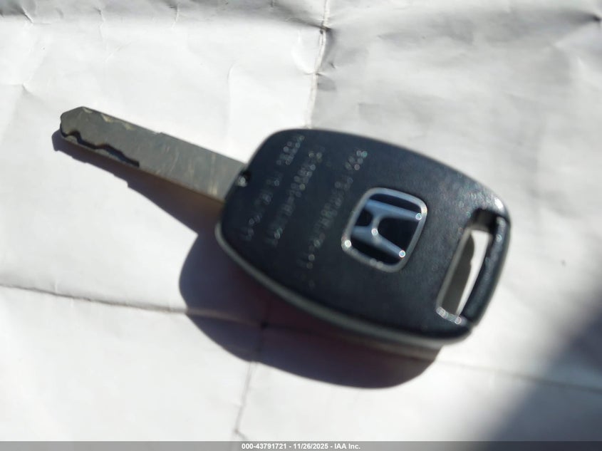 2008 Honda Cr-V Lx VIN: JHLRE38398C010340 Lot: 43791721