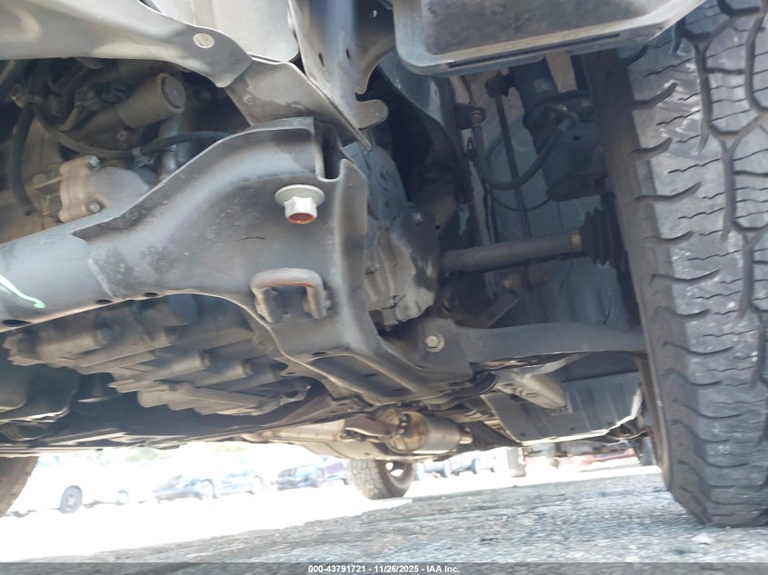 2008 Honda Cr-V Lx VIN: JHLRE38398C010340 Lot: 43791721