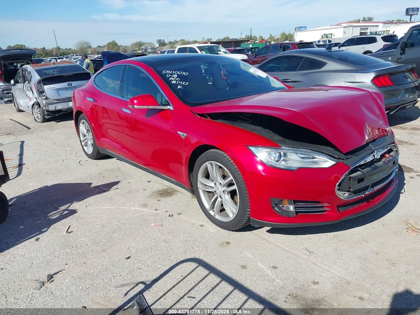 2014 Tesla Model S P85
