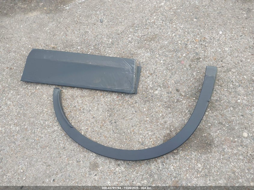 2022 Chevrolet Blazer Fwd 3Lt VIN: 3GNKBDRS1NS190705 Lot: 43791784