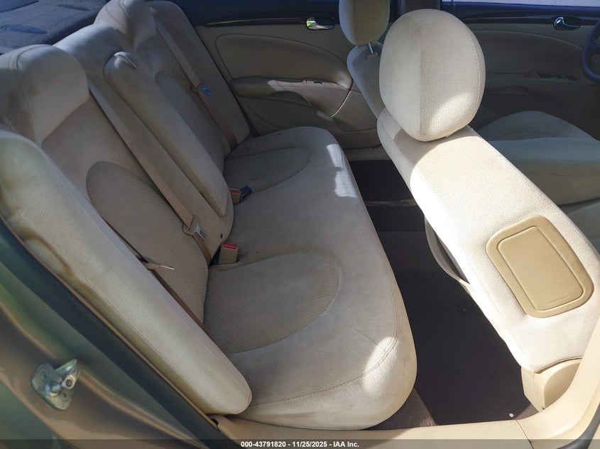 2007 Buick Lucerne Cx VIN: 1G4HP57277U142007 Lot: 43791820