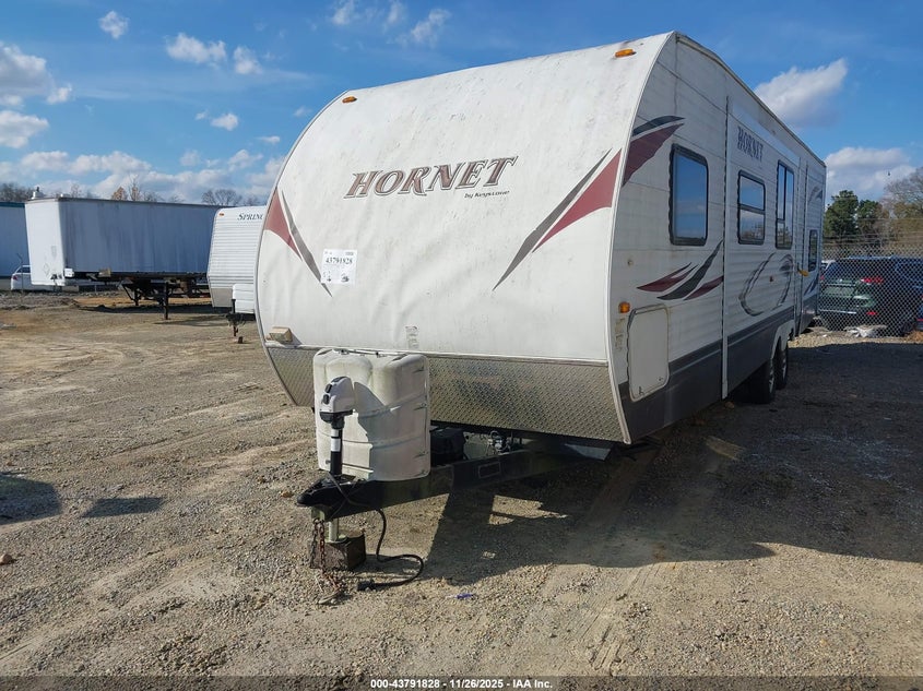 4YDT31R25A7203762 2010   photo no. 2